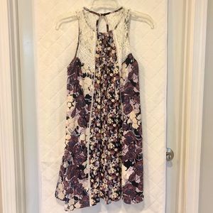 Xhilaration Small Floral Flowy Dress